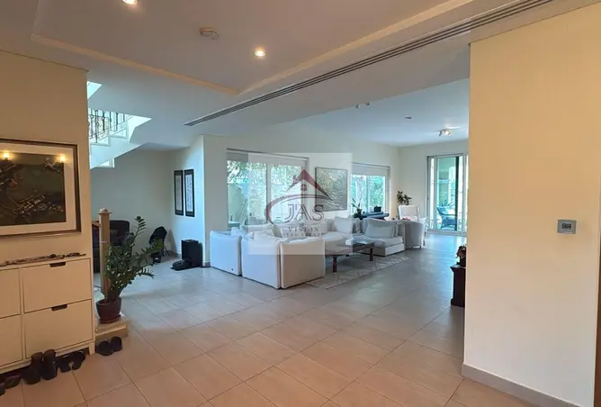 156926004 - Property Image 2