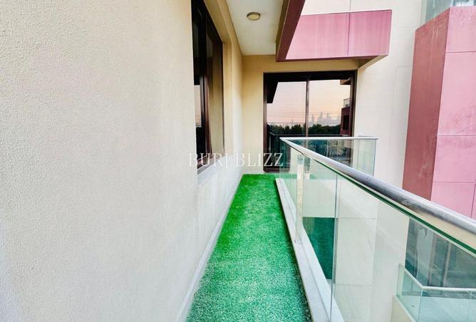 101696417 - Property Image 3