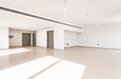 Villa - 5 - 5 for sale in Aura 2 - Aura - Tilal Al Ghaf - Dubai Villa - 5 - 5 for sale in Aura 2 - Aura - Tilal Al Ghaf - Dubai