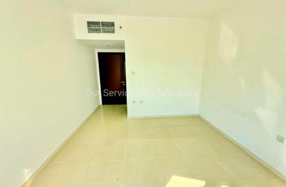 Apartment - 1 Bedroom - 2 Bathrooms for rent in New Al Taawun Road - Al Taawun - Sharjah