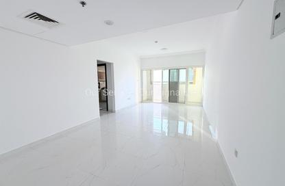 Apartment - 3 Bedrooms - 3 Bathrooms for rent in Al Mamzar - Al Mamzar - Sharjah - Sharjah