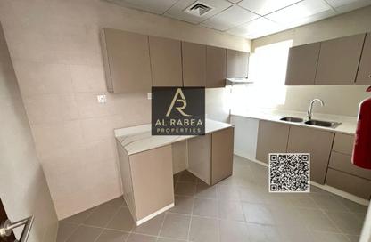 Apartment - Studio - 1 Bathroom for rent in Al Amira Village - Al Yasmeen - Ajman