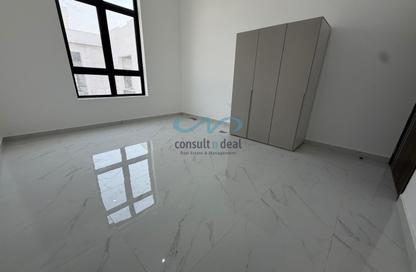 Apartment - Studio - 1 Bathroom for rent in Mohamed Bin Zayed Centre - Mohamed Bin Zayed City - Abu Dhabi