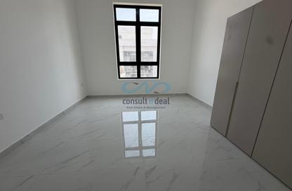 Apartment - Studio - 1 Bathroom for rent in Mohamed Bin Zayed Centre - Mohamed Bin Zayed City - Abu Dhabi