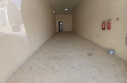 Shop - Studio - 1 for rent in Hoshi - Al Badie - Sharjah