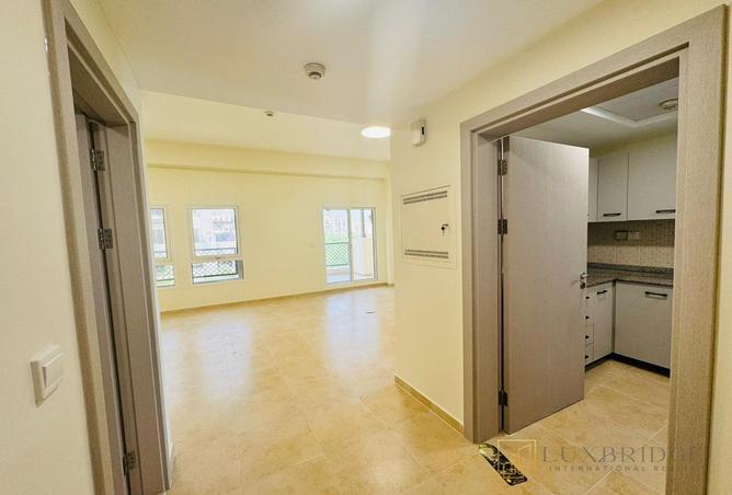 106838319 - Property Image 3