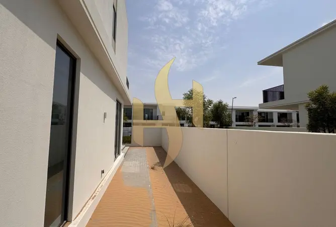 145510992 - Property Image 2