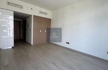 Apartment - Studio - 1 Bathroom for rent in Azizi Riviera 28 - Azizi Riviera - Meydan One - Meydan - Dubai