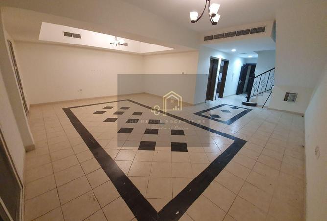 57383922 - Property Image 2