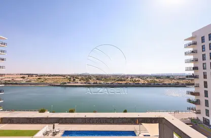 Apartment - 2 Bedrooms - 2 Bathrooms for rent in Waters Edge - Yas Island - Abu Dhabi