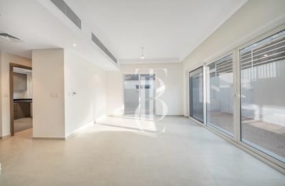 Townhouse - 4 - 4 for rent in Verona - Damac Hills 2 - Dubai Townhouse - 4 - 4 for rent in Verona - Damac Hills 2 - Dubai