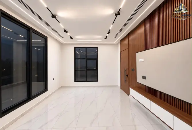 158240700 - Property Image 3