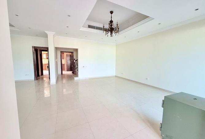 54393035 - Property Image 3