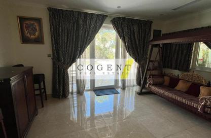 Villa - 4 Bedrooms - 5 Bathrooms for rent in Jumeirah Park - Dubai