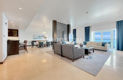 Apartment - 3 Bedrooms - 4 Bathrooms for sale in Fairmont Marina Residences - The Marina - Abu Dhabi