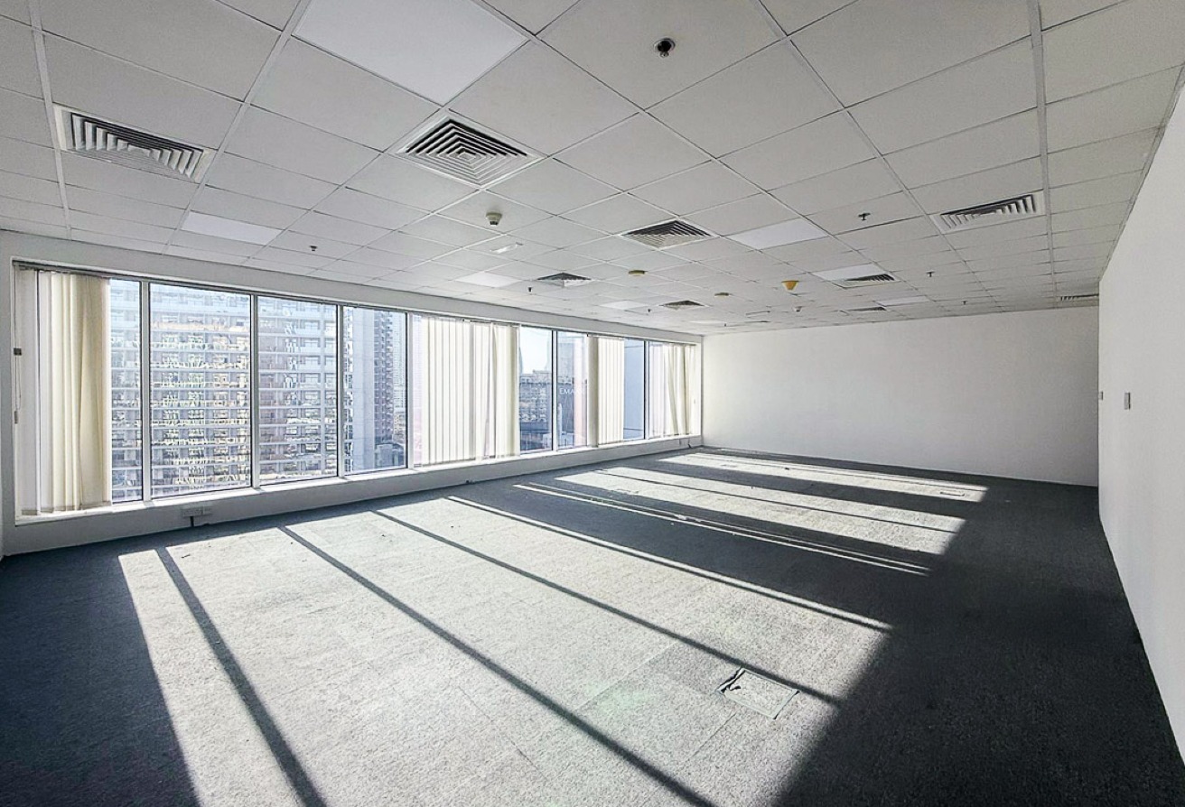 Studio office space in Fifty One Tower, Business Bay: 6