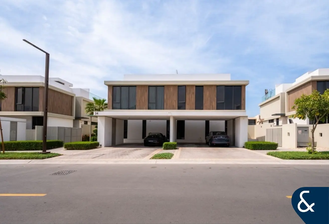 152813358 - Property Main Image