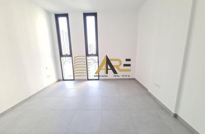 Apartment - Studio - 1 Bathroom for rent in East Village - Aljada - Sharjah