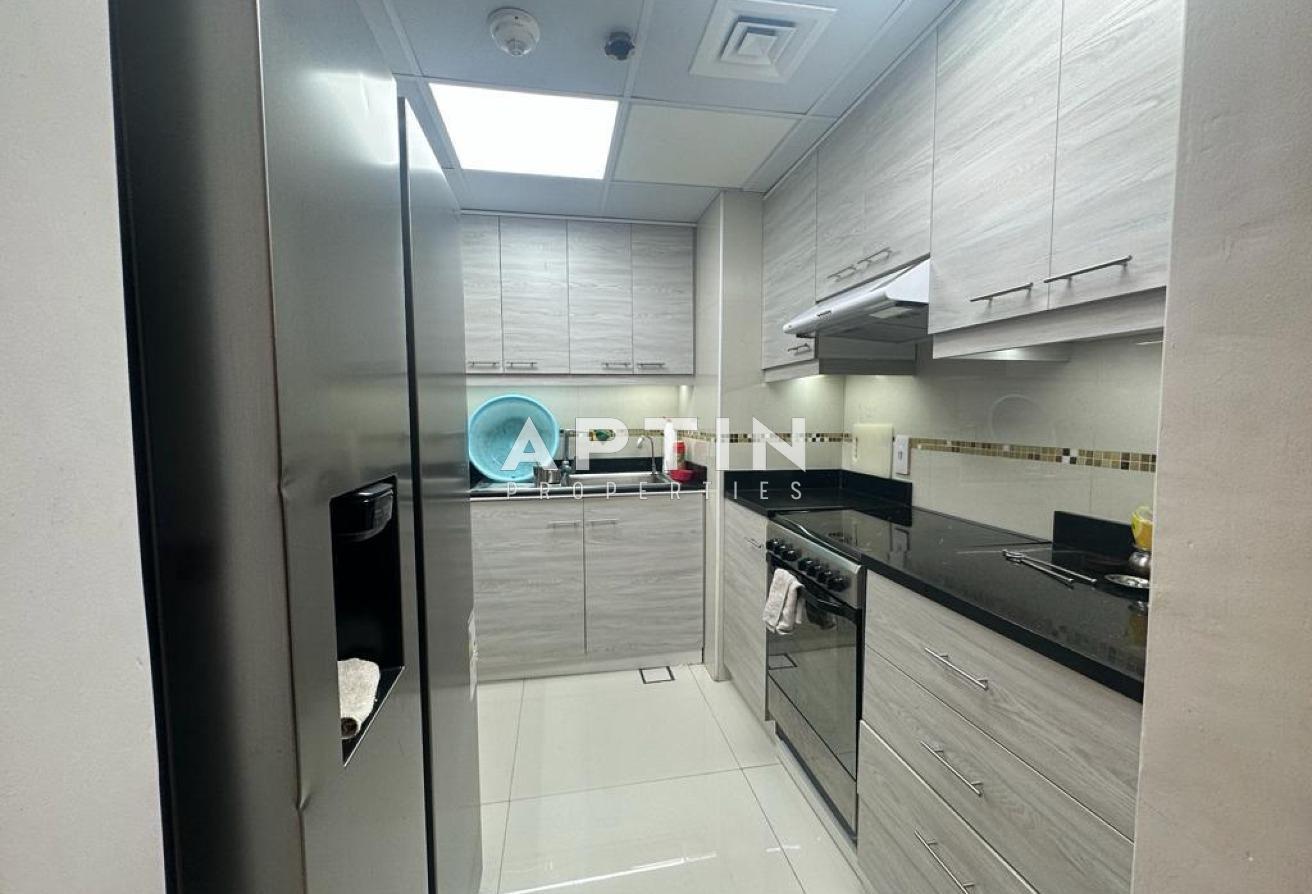 Elegant 2BHK | 2 Baths| Fully Furnished | 968 Sqft photo 6