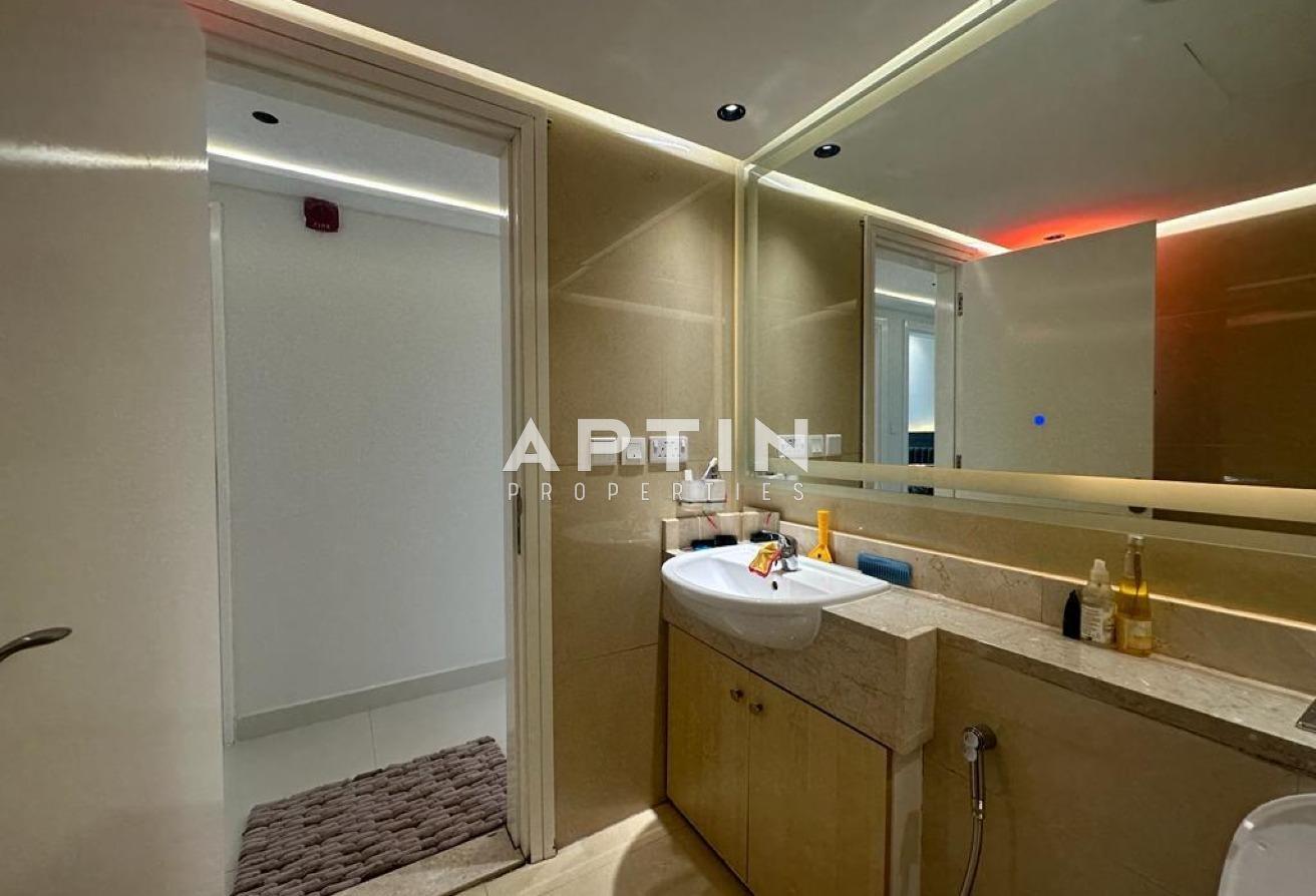 Elegant 2BHK | 2 Baths| Fully Furnished | 968 Sqft photo 5