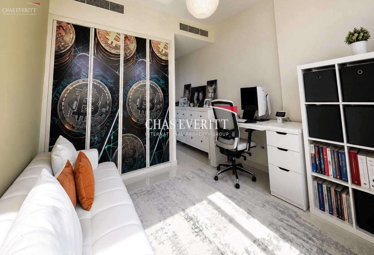 6-Bed Villa +Maid’s | Private Pool | 4,897 Sqft photo 24