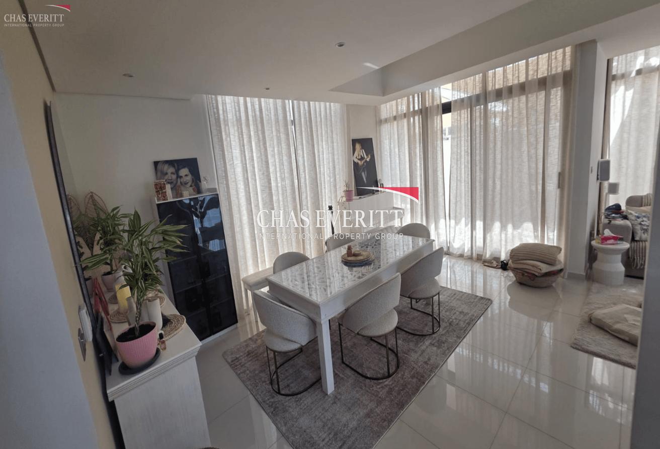 6-Bed Villa +Maid’s | Private Pool | 4,897 Sqft photo 6