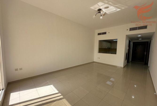 69893065 - Property Image 2