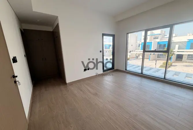 145512817 - Property Image 3
