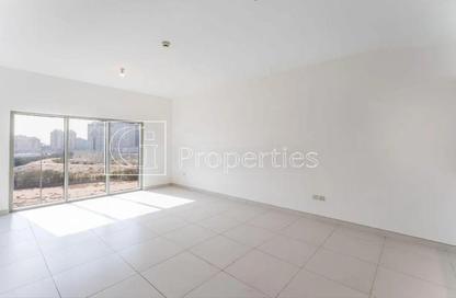 Apartment - 2 Bedrooms - 3 Bathrooms for rent in Rabdan Building - Motor City - Dubai