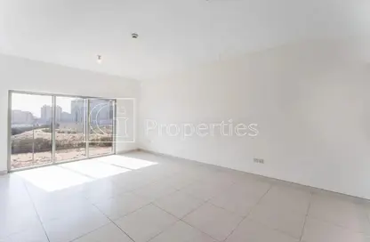 Apartment - 2 Bedrooms - 3 Bathrooms for rent in Rabdan Building - Motor City - Dubai