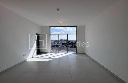 Apartment - 2 Bedrooms - 3 Bathrooms for rent in Rabdan Building - Motor City - Dubai
