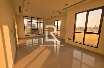 Villa - 5 - 6 for sale in Alreeman - Al Shamkha - Abu Dhabi