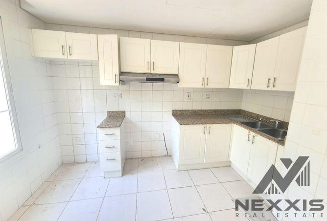 54001155 - Property Image 3