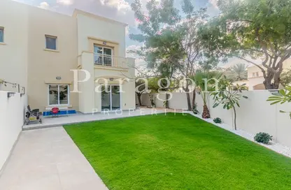 فيلا - 4 غرف نوم - 3 حمامات للايجار في الينابيع 8 - الينابيع - دبي