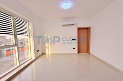 Apartment - 1 Bedroom - 2 Bathrooms for rent in Civic Center - Al Jimi - Al Ain Apartment - 1 Bedroom - 2 Bathrooms for rent in Civic Center - Al Jimi - Al Ain