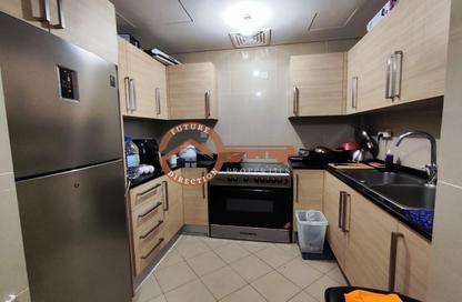 Apartment - 2 Bedrooms - 3 Bathrooms for rent in RAK Tower - Marina Square - Al Reem Island - Abu Dhabi