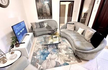 Apartment - 2 - 2 for rent in Al Safyia Building - Al Majaz - Sharjah Apartment - 2 - 2 for rent in Al Safyia Building - Al Majaz - Sharjah