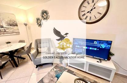 Apartment - 2 - 2 for rent in Al Safyia Building - Al Majaz - Sharjah Apartment - 2 - 2 for rent in Al Safyia Building - Al Majaz - Sharjah