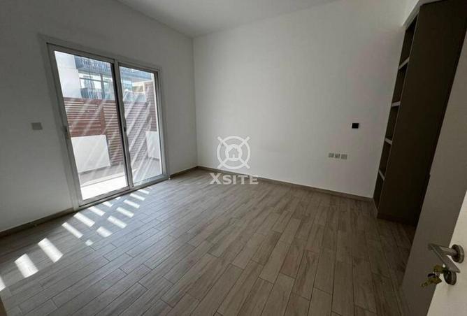120654456 - Property Image 3