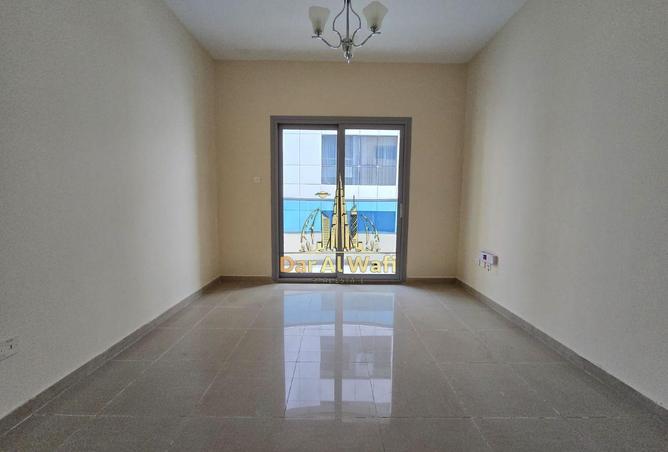 72305434 - Property Image 2