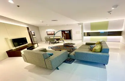 Apartment - 1 Bedroom - 2 Bathrooms for rent in Park Place Tower - Sheikh Zayed Road - Dubai