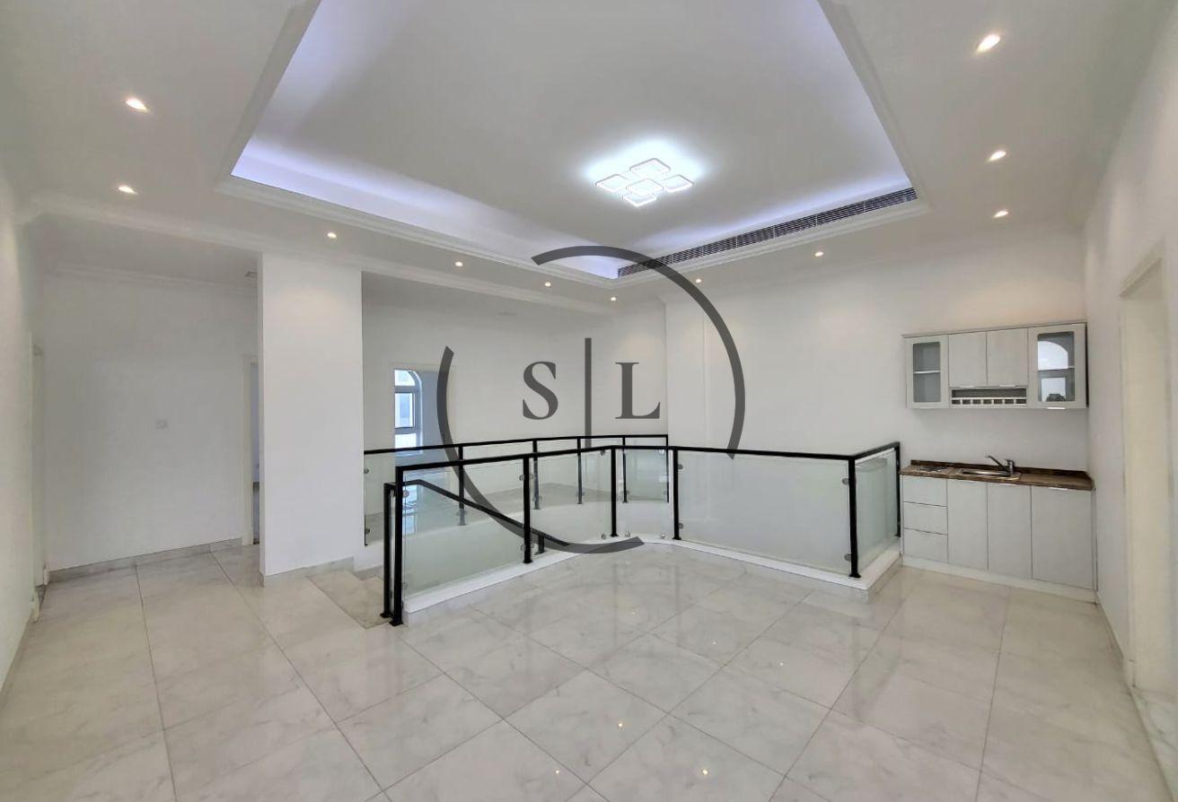 Move-in Ready | Perfect for Families | Wide Space photo 3