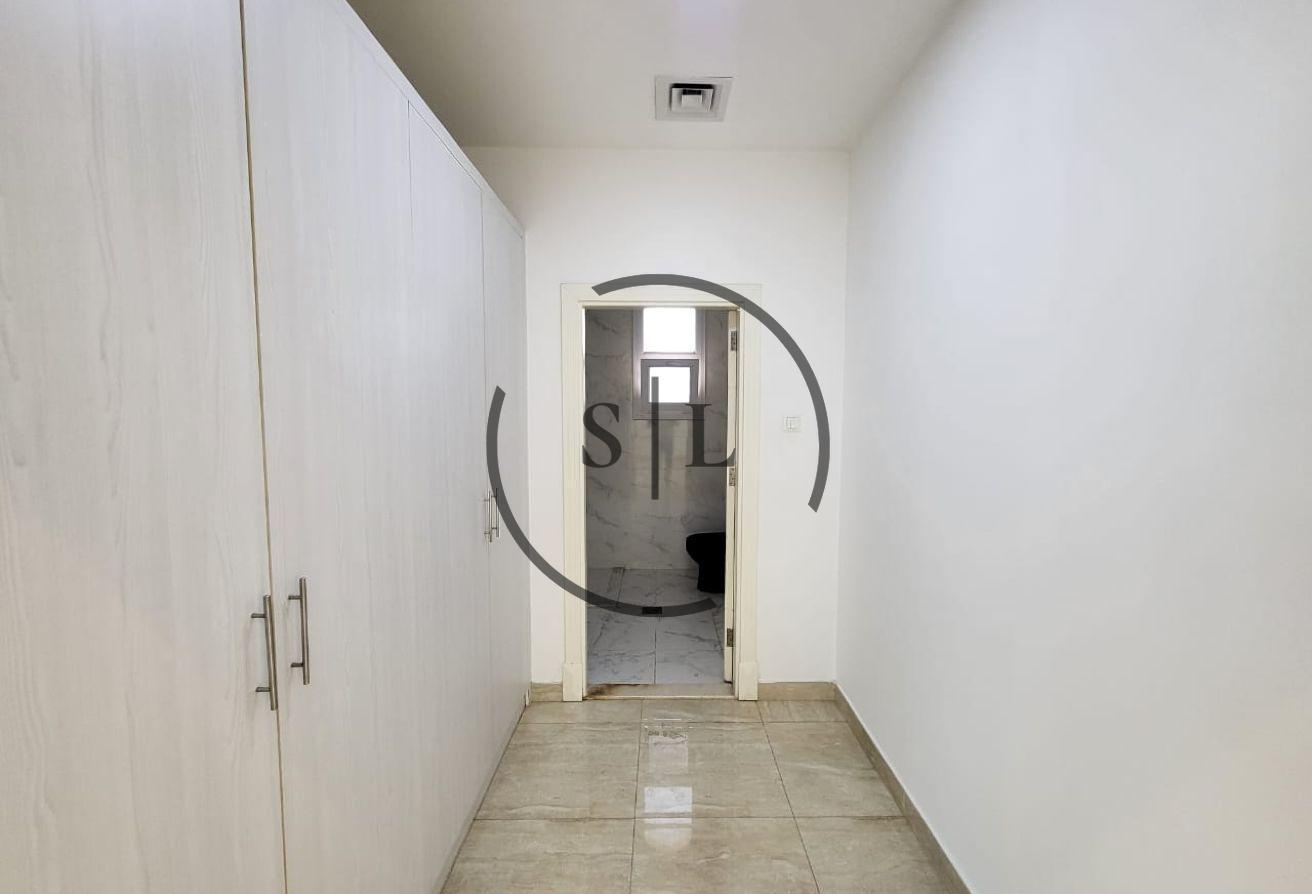 Move-in Ready | Perfect for Families | Wide Space photo 11