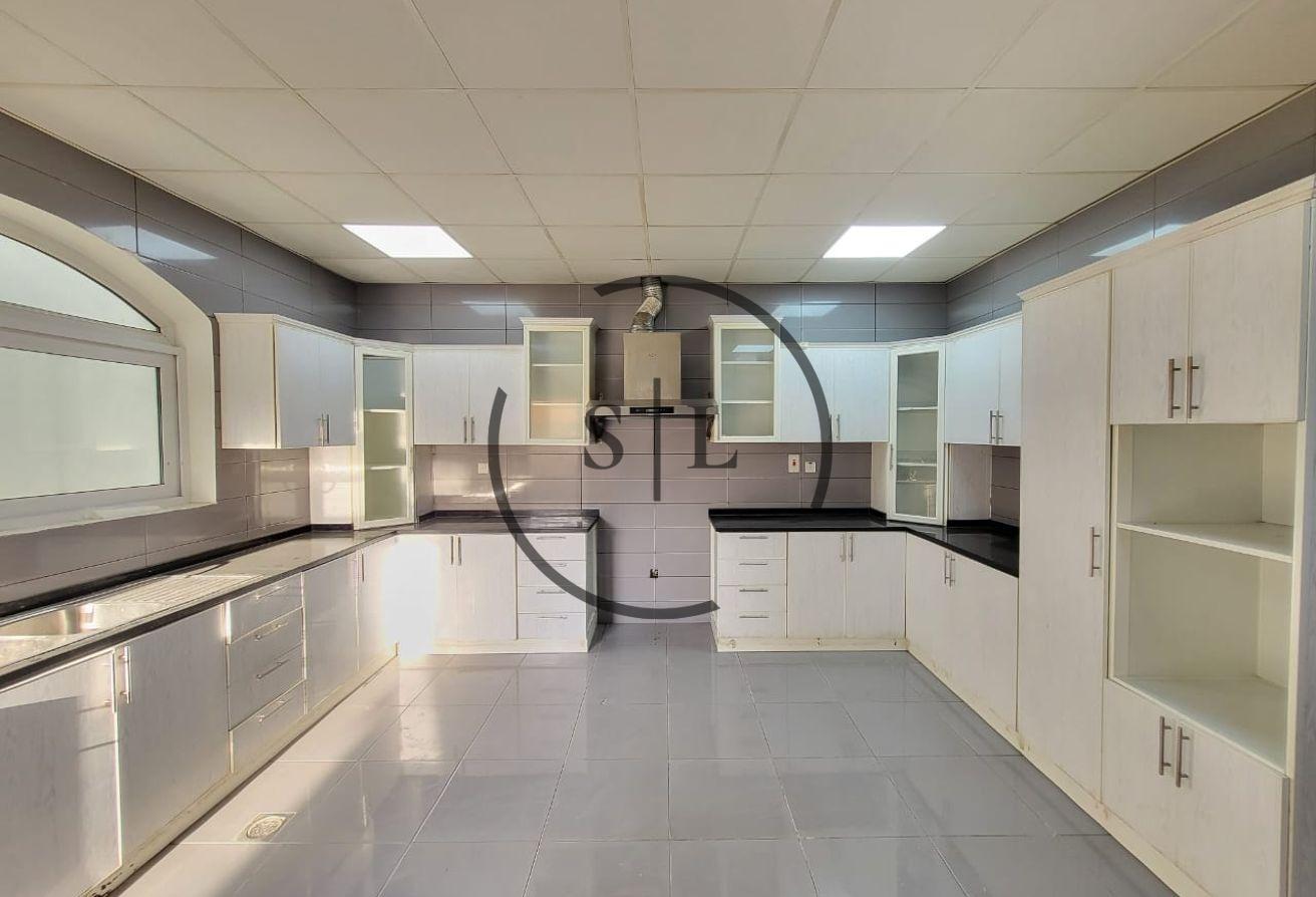Move-in Ready | Perfect for Families | Wide Space photo 16