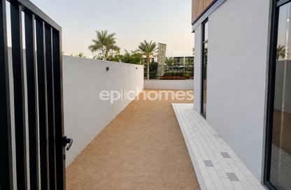 Villa - 4 - 5 for sale in Mudon Al Ranim 1 - Mudon - Dubai