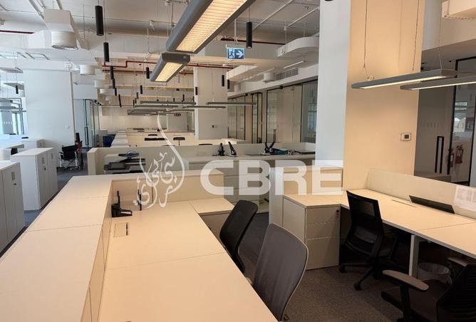 73118037 - Property Image 3