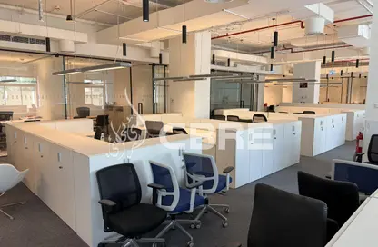 Office Space - 1 Bedroom - 1 Bathroom for rent in Golden Mile - Palm Jumeirah - Dubai