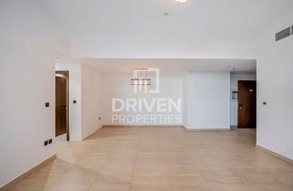 Apartment - 2 - 4 for sale in Azizi Tulip - Al Furjan - Dubai