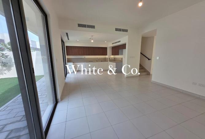 72722249 - Property Image 2