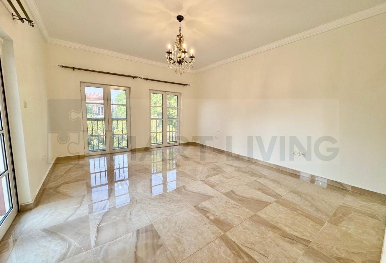 Vacant | Upgraded 4 Bed n Study w Pool | 4 cheques photo 13